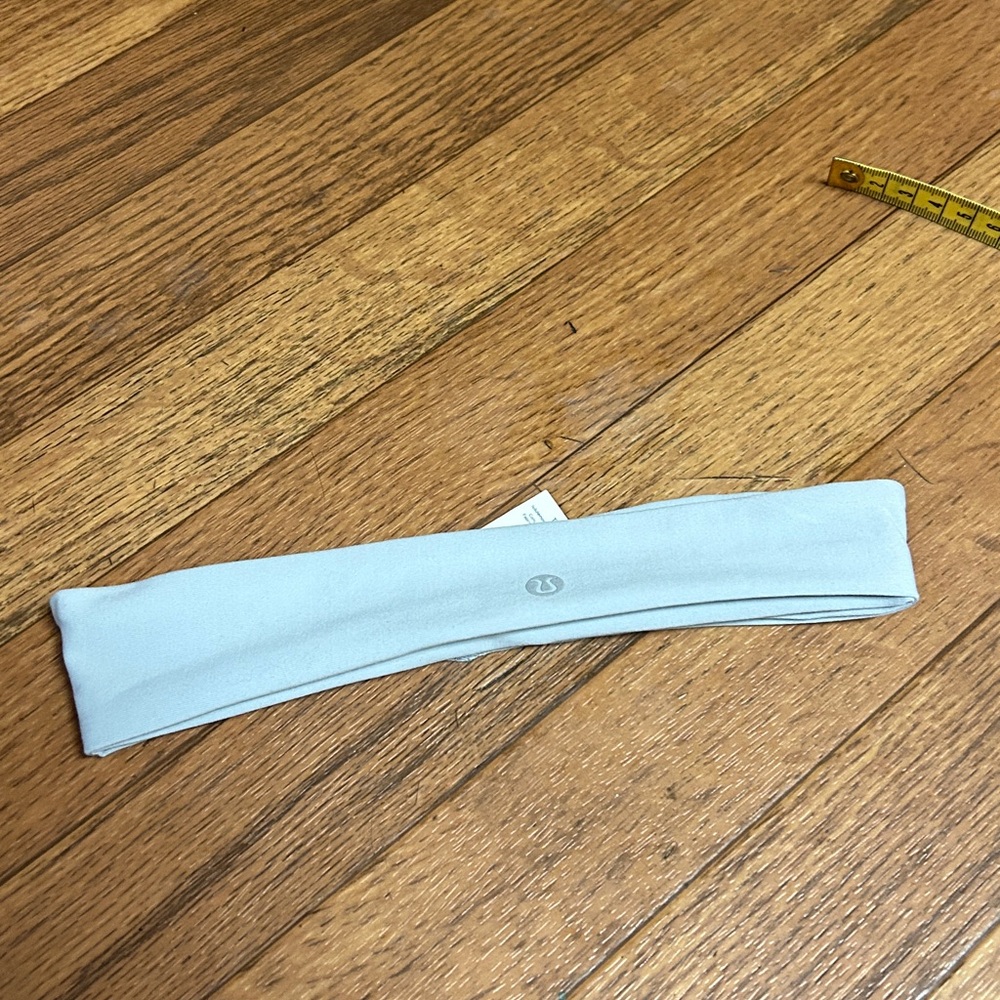 lululemon athletica Light Blue Yoga Headband - Picture 2 of 5